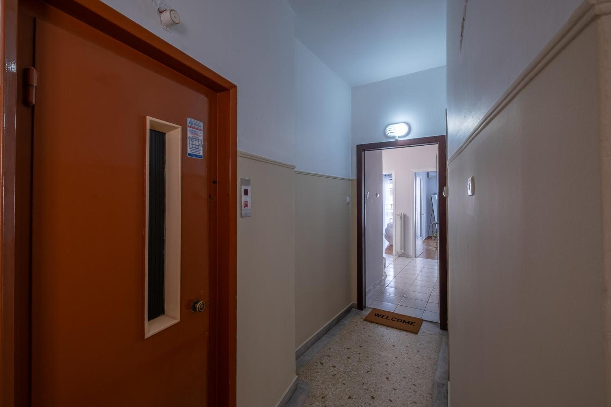Lovely And Modern 3Bd Apartment Close To Ampelokipoi Metro Athén Kültér fotó
