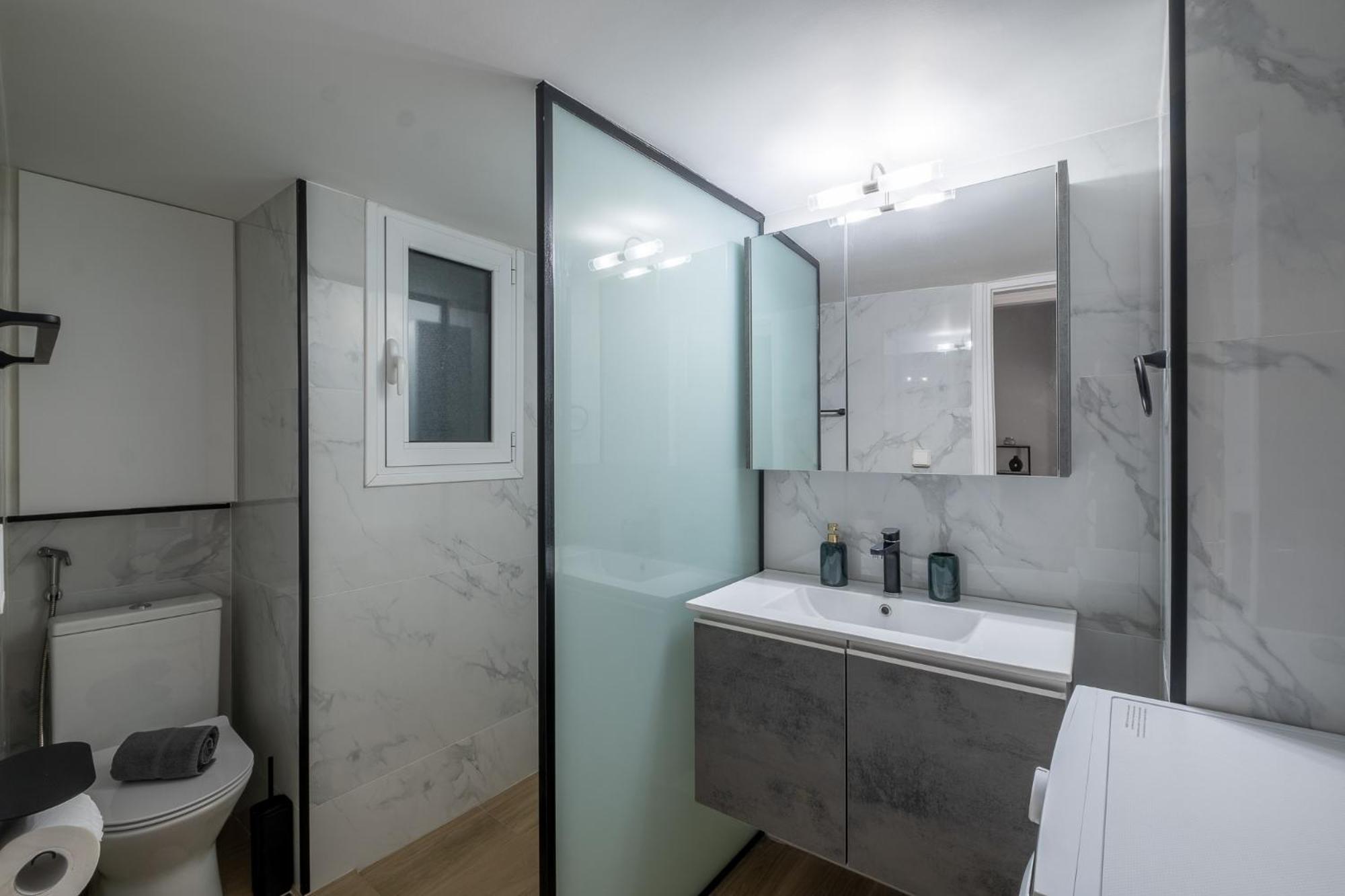 Lovely And Modern 3Bd Apartment Close To Ampelokipoi Metro Athén Kültér fotó