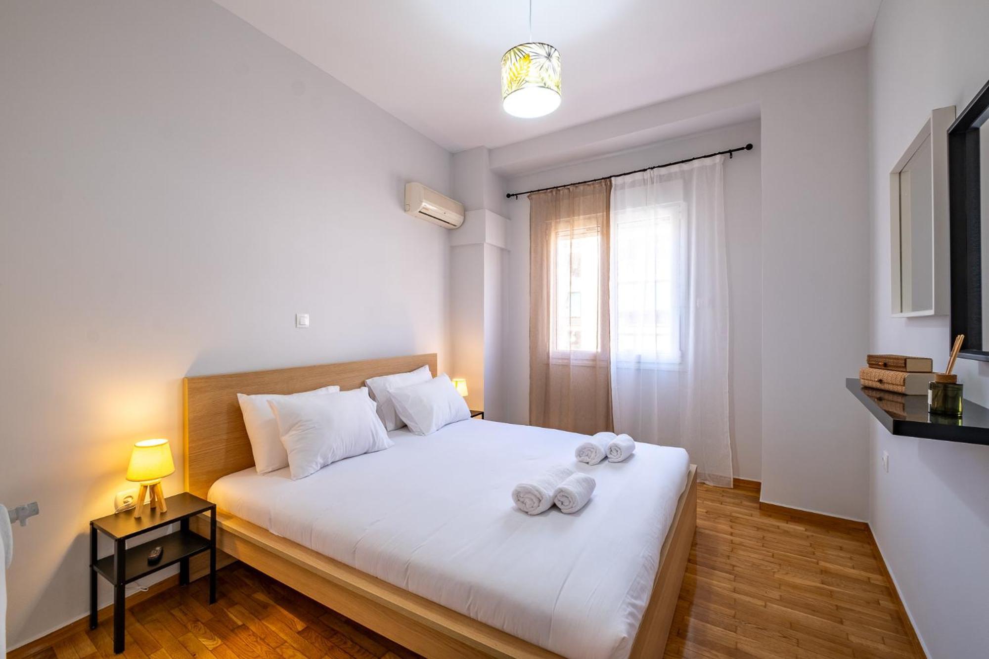 Lovely And Modern 3Bd Apartment Close To Ampelokipoi Metro Athén Kültér fotó
