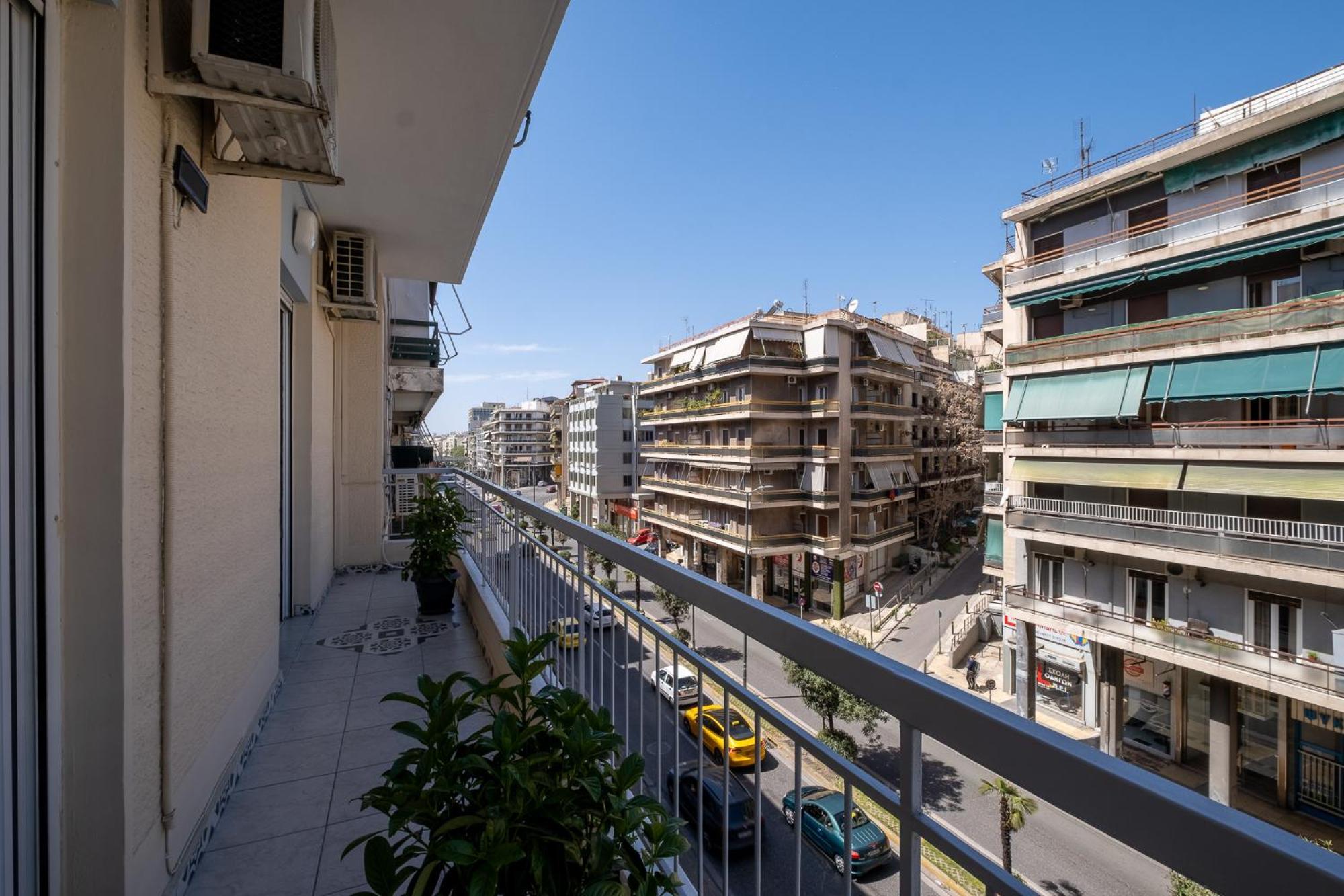 Lovely And Modern 3Bd Apartment Close To Ampelokipoi Metro Athén Kültér fotó