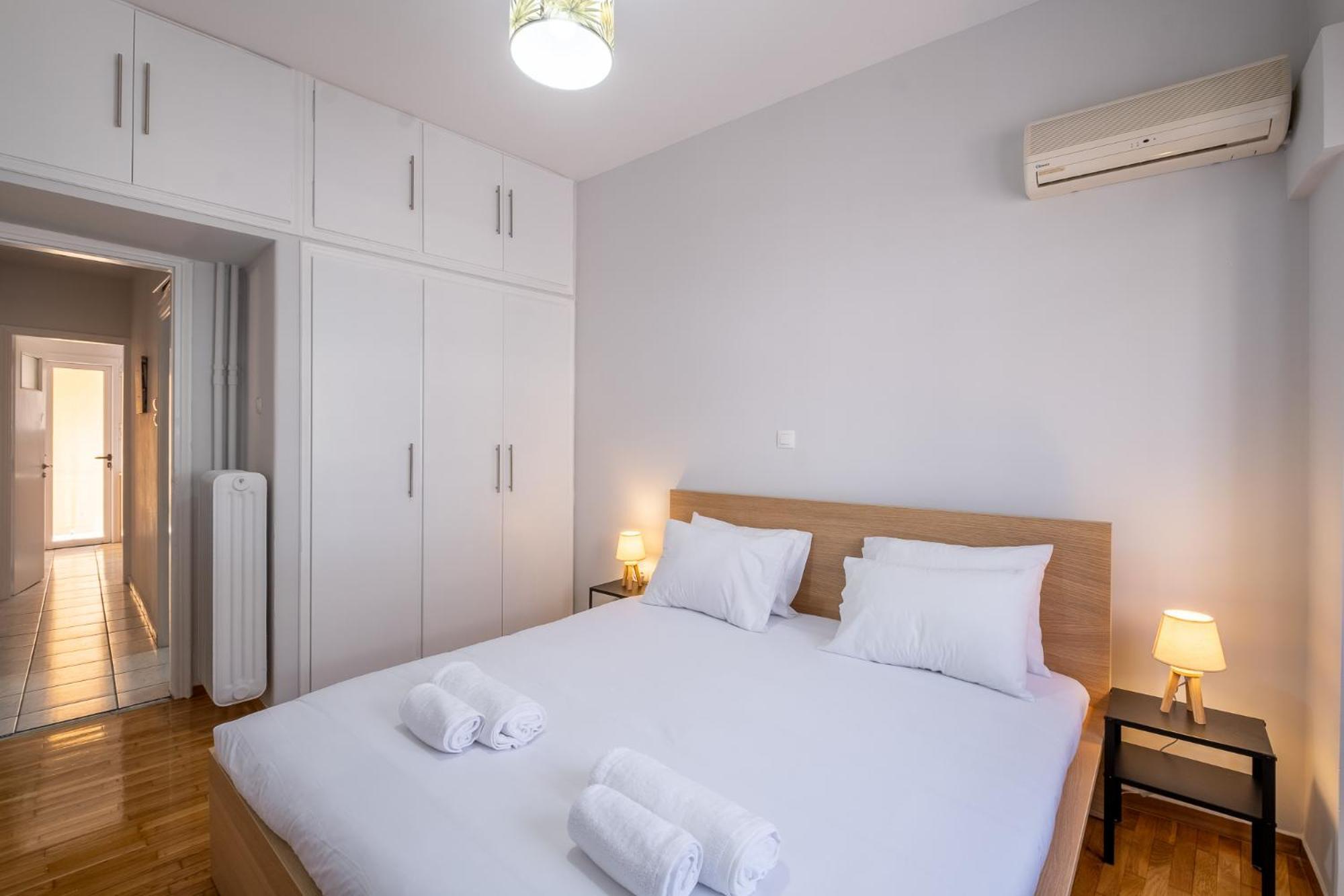 Lovely And Modern 3Bd Apartment Close To Ampelokipoi Metro Athén Kültér fotó